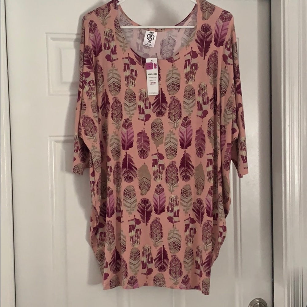 BNWT Agnes and Dora Feather Dolman